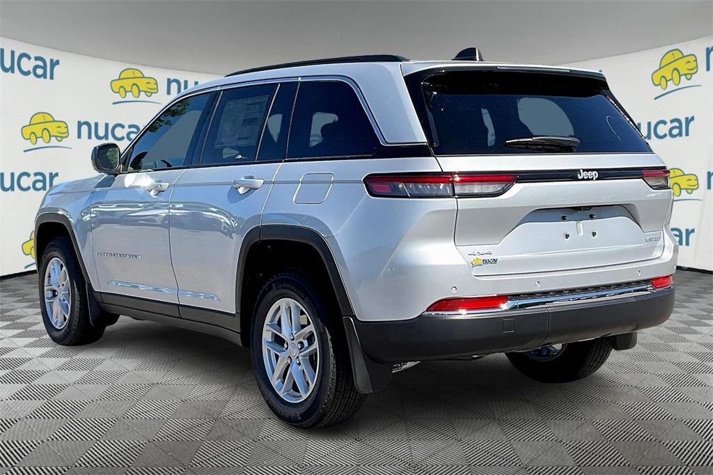 new 2025 Jeep Grand Cherokee car, priced at $39,095