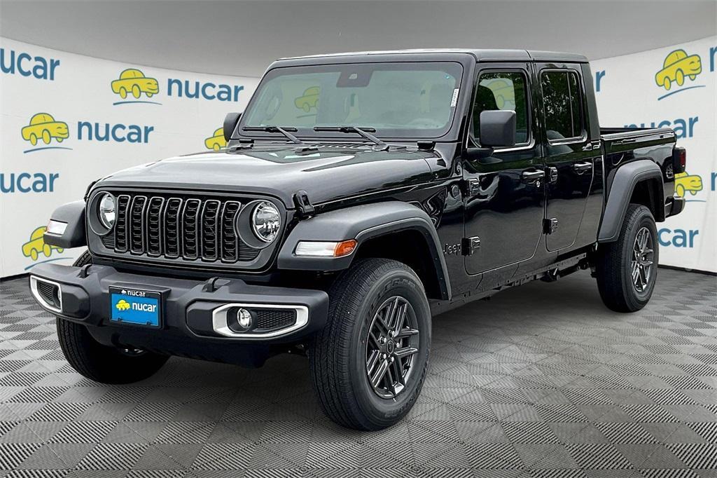 new 2025 Jeep Gladiator car, priced at $41,508