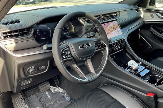 new 2025 Jeep Grand Cherokee car, priced at $62,570