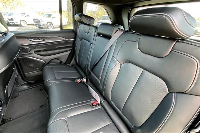 new 2025 Jeep Grand Cherokee car, priced at $62,570