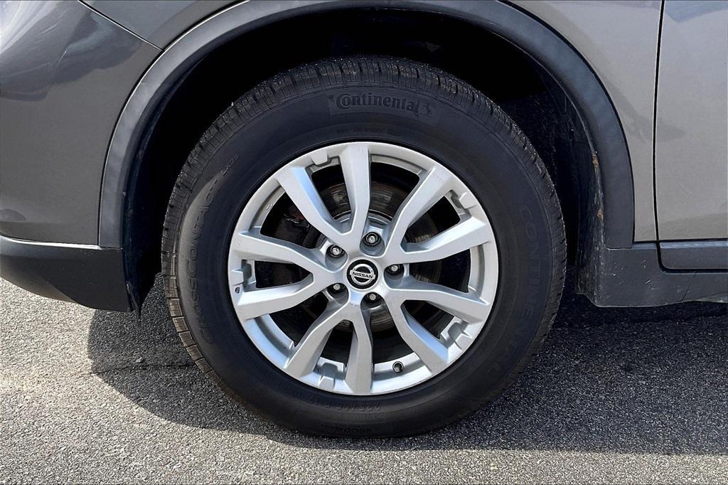 used 2020 Nissan Rogue car, priced at $15,423