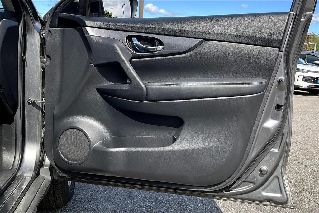 used 2020 Nissan Rogue car, priced at $15,423