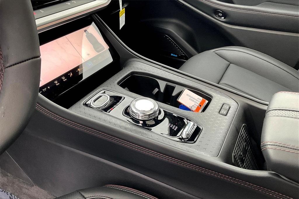 new 2025 Jeep Wagoneer S car, priced at $53,615