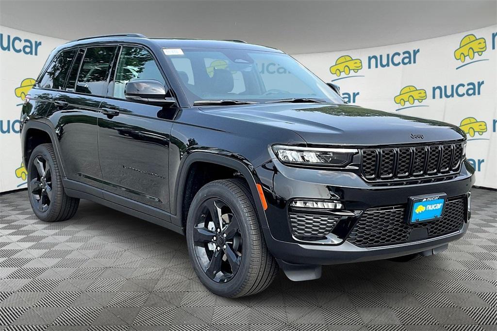 new 2025 Jeep Grand Cherokee car, priced at $43,530