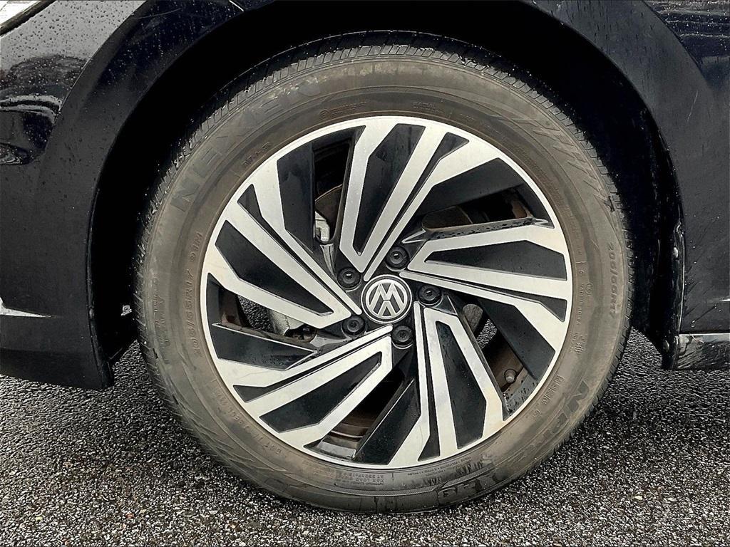 used 2021 Volkswagen Jetta car, priced at $16,997