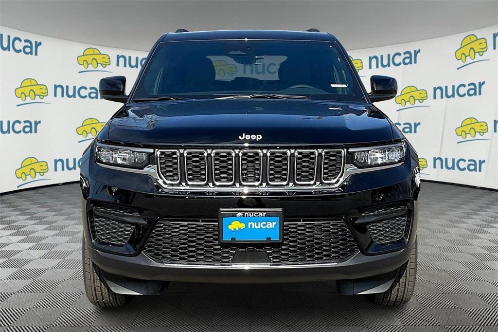 new 2025 Jeep Grand Cherokee car, priced at $35,547