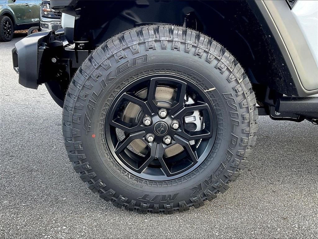 new 2026 Jeep Wrangler car, priced at $53,417