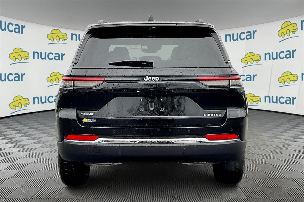 new 2025 Jeep Grand Cherokee car, priced at $46,321