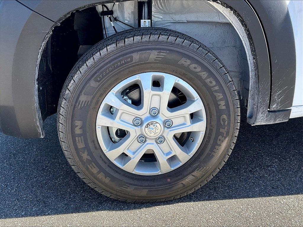 new 2025 Ram ProMaster 2500 car, priced at $59,575