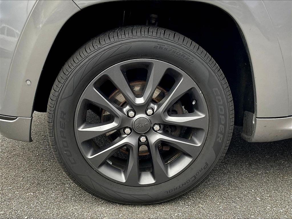 used 2018 Jeep Grand Cherokee car, priced at $17,423