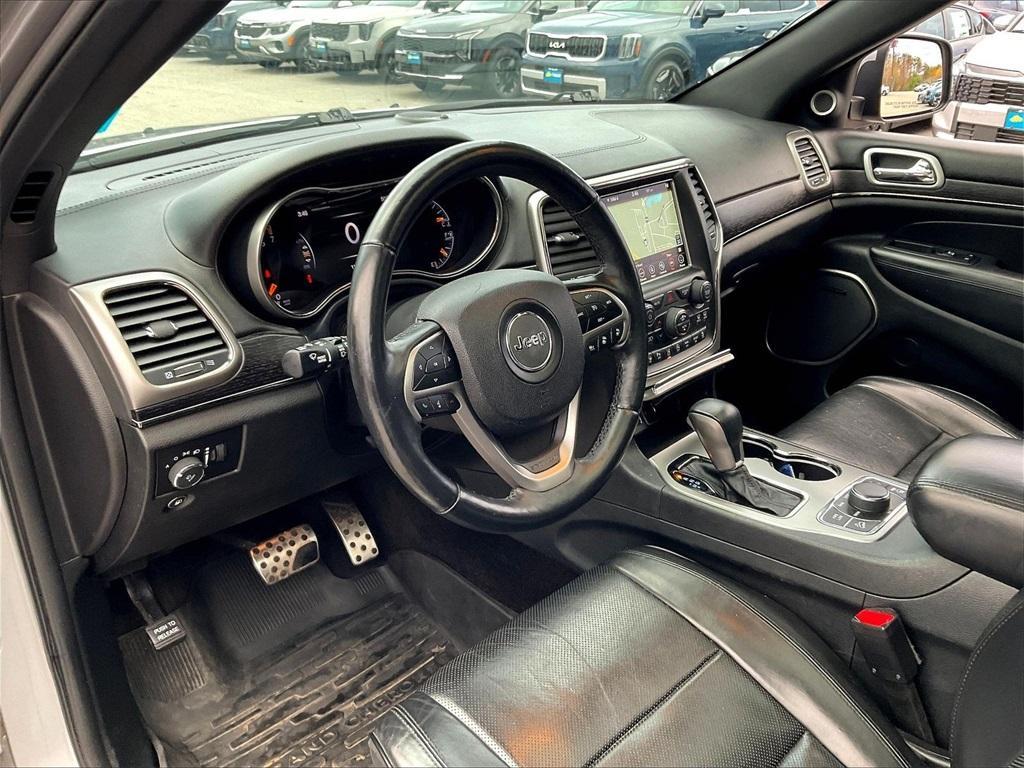 used 2018 Jeep Grand Cherokee car, priced at $17,423