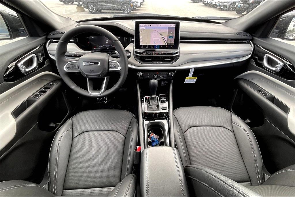 new 2025 Jeep Compass car, priced at $34,518