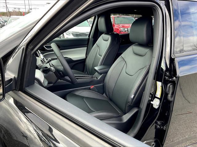 new 2025 Jeep Compass car, priced at $38,110