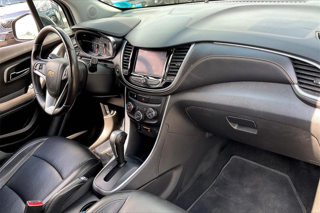 used 2021 Chevrolet Trax car, priced at $15,844