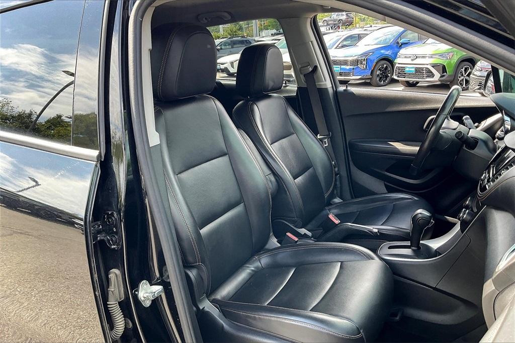 used 2021 Chevrolet Trax car, priced at $15,844