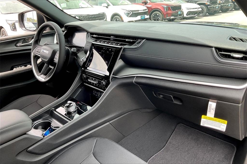 new 2025 Jeep Grand Cherokee L car, priced at $36,544