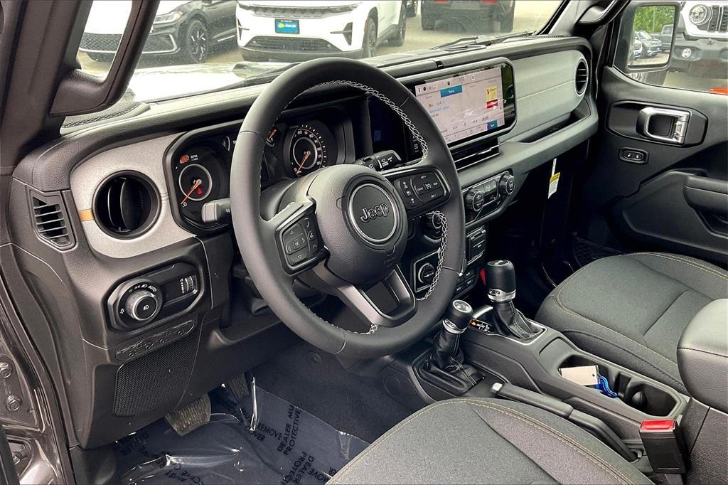 new 2025 Jeep Wrangler car, priced at $45,412