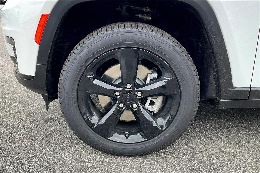 new 2025 Jeep Grand Cherokee L car, priced at $48,412