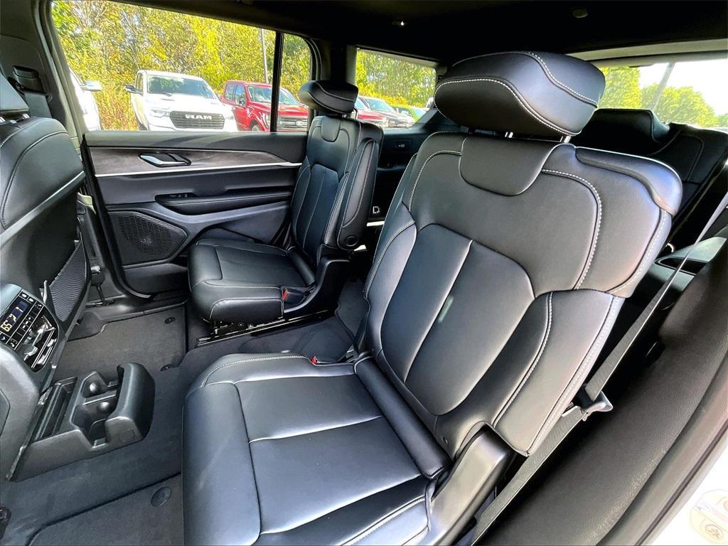 new 2025 Jeep Grand Cherokee L car, priced at $46,619