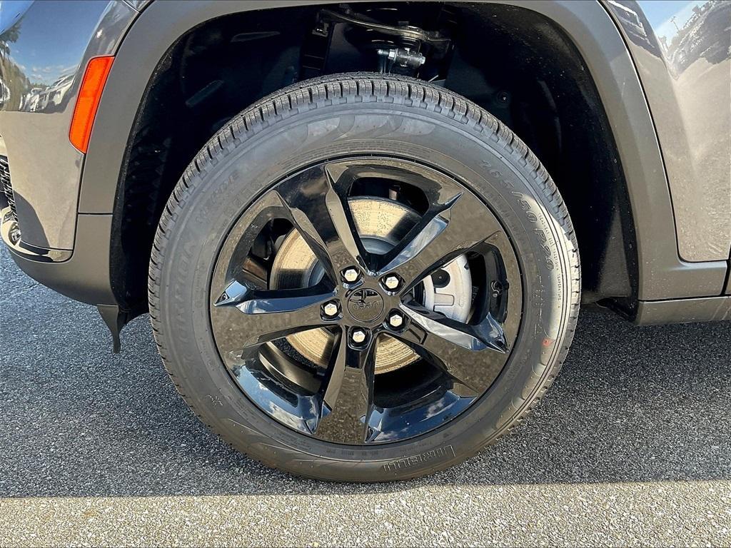 new 2025 Jeep Grand Cherokee L car, priced at $46,367