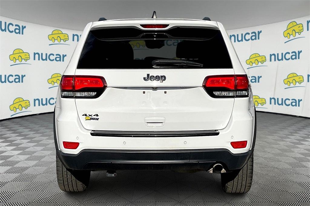 used 2018 Jeep Grand Cherokee car, priced at $17,783