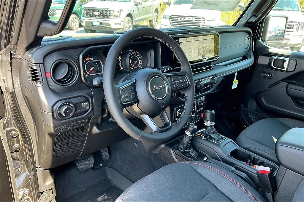 new 2025 Jeep Wrangler car, priced at $53,817