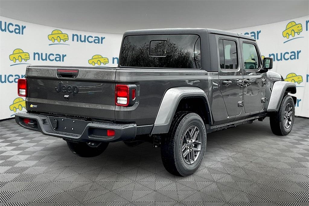 new 2025 Jeep Gladiator car, priced at $44,303