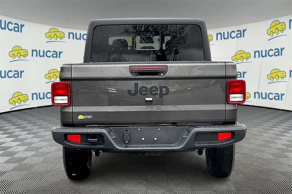 new 2025 Jeep Gladiator car, priced at $44,303