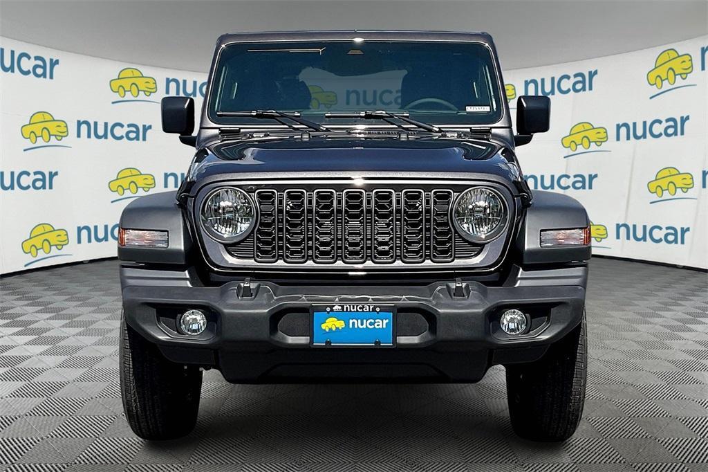 new 2025 Jeep Wrangler car, priced at $40,166