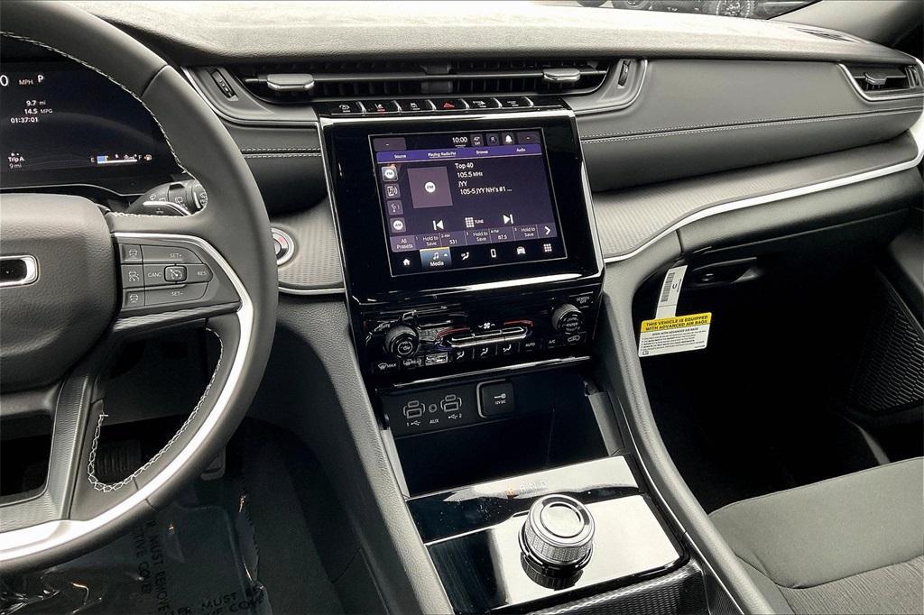 new 2025 Jeep Grand Cherokee car, priced at $35,547