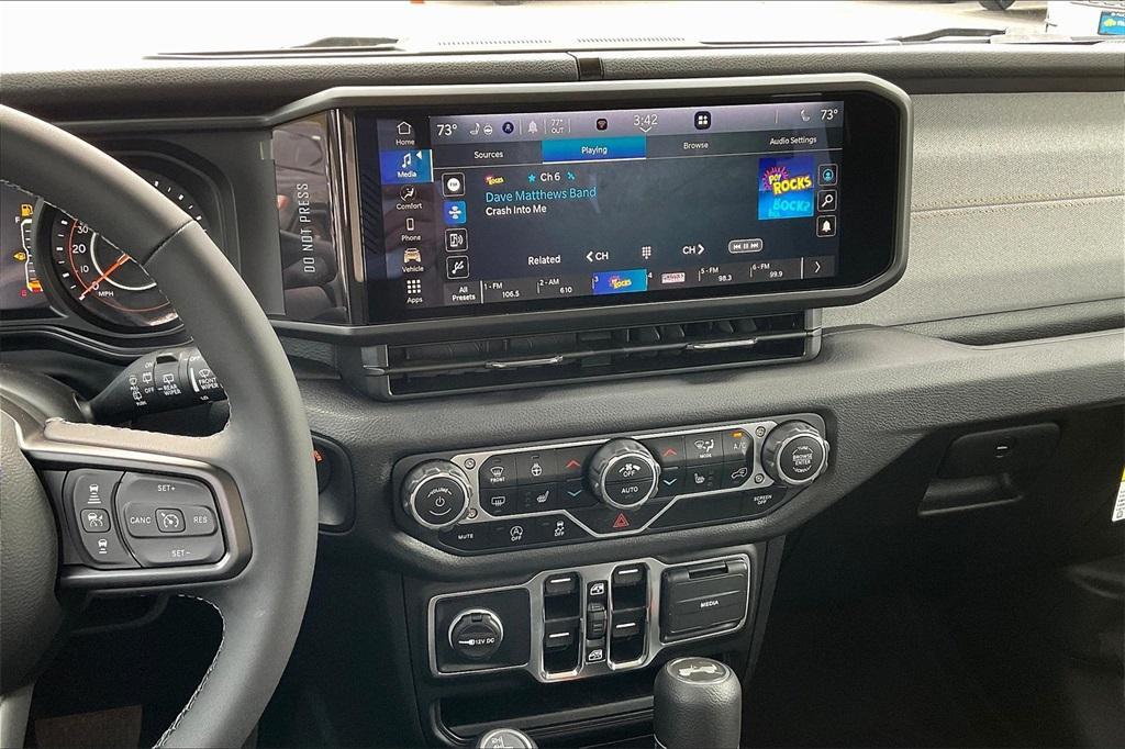 new 2025 Jeep Wrangler car, priced at $45,405