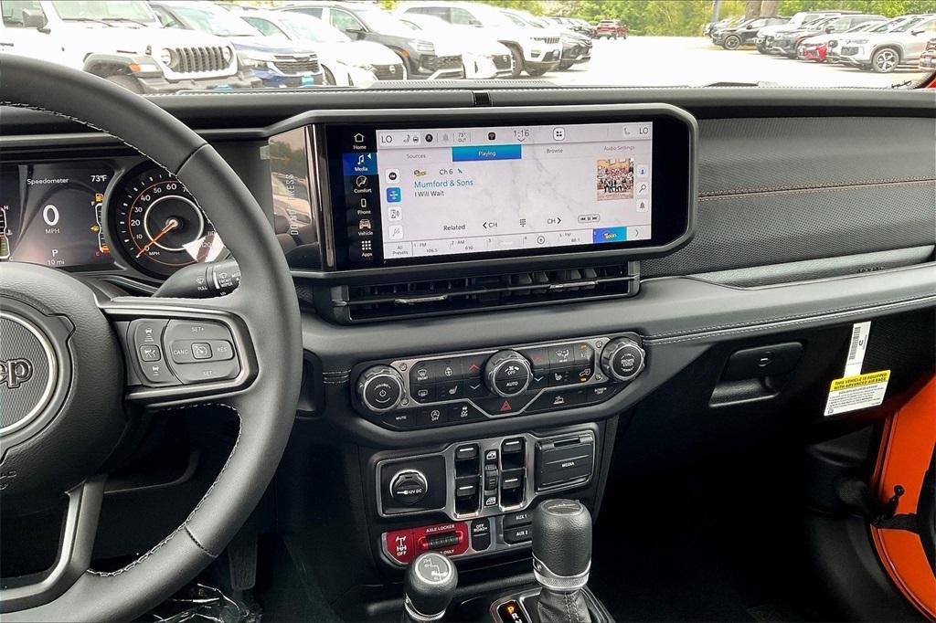 new 2025 Jeep Gladiator car, priced at $47,566