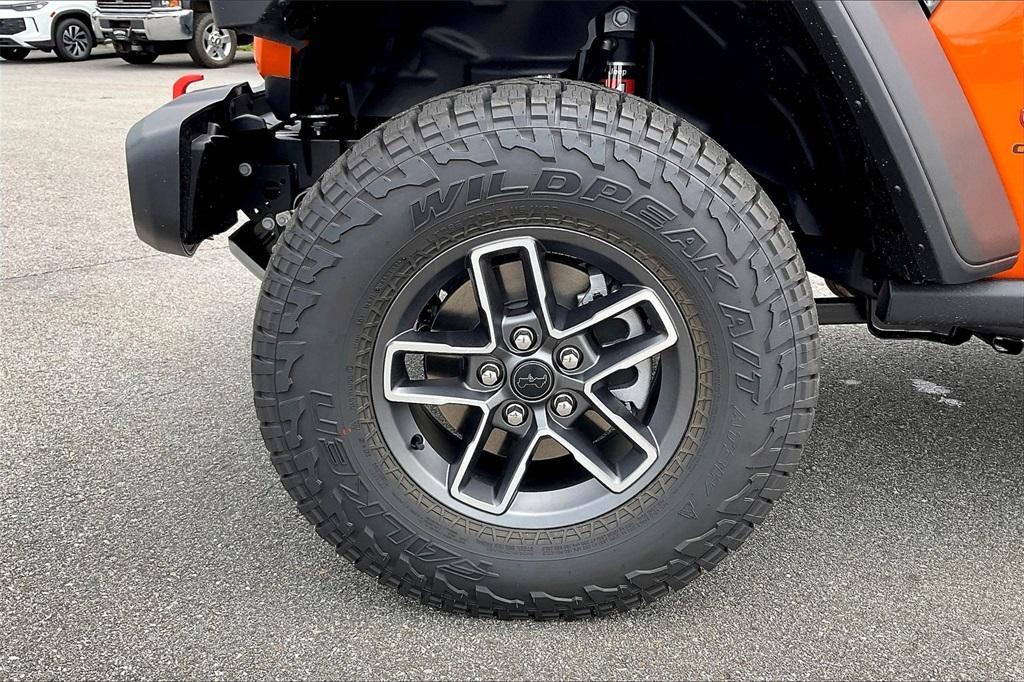 new 2025 Jeep Gladiator car, priced at $47,566