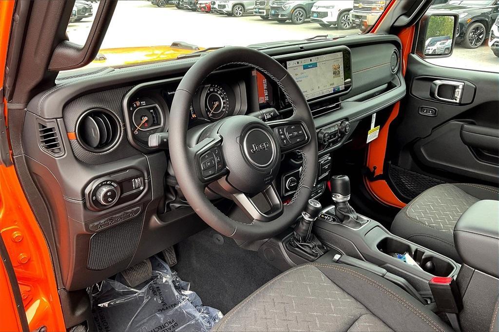 new 2025 Jeep Gladiator car, priced at $47,566
