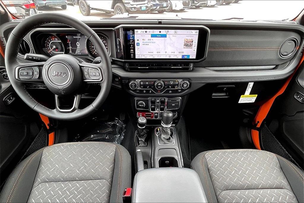 new 2025 Jeep Gladiator car, priced at $47,566