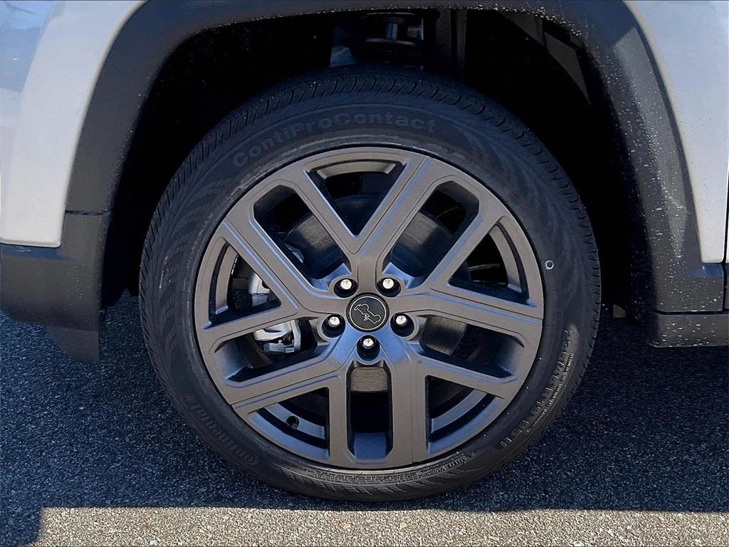 new 2026 Jeep Compass car, priced at $32,498