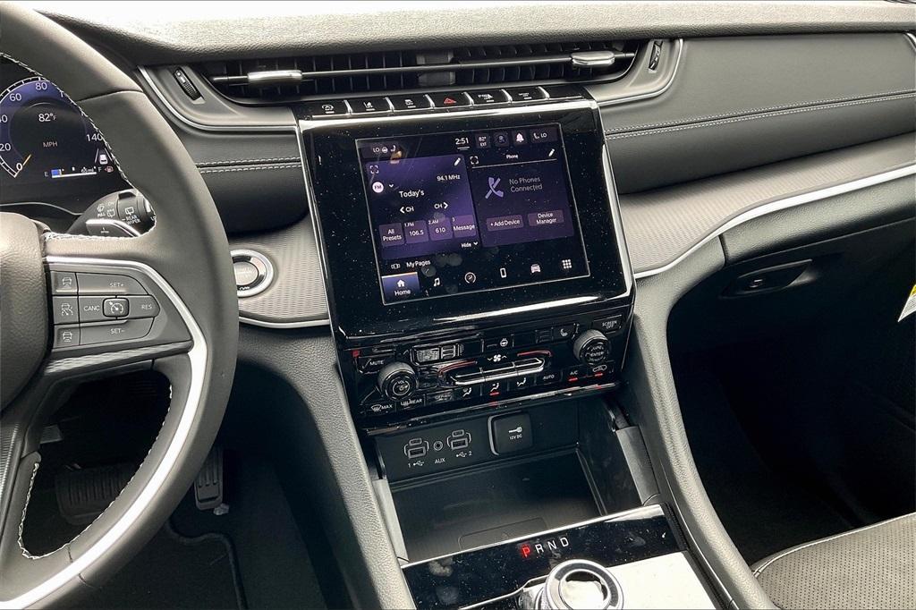new 2025 Jeep Grand Cherokee L car, priced at $41,851