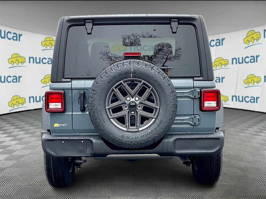 new 2026 Jeep Wrangler car, priced at $45,084