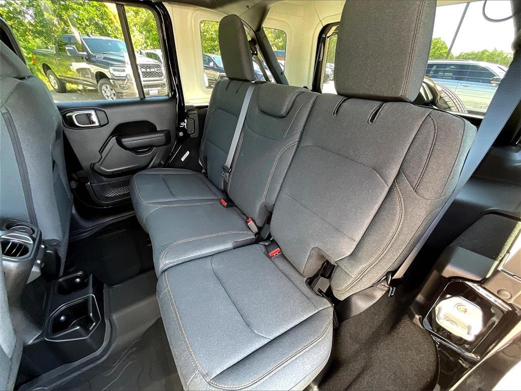 new 2025 Jeep Wrangler car, priced at $41,873