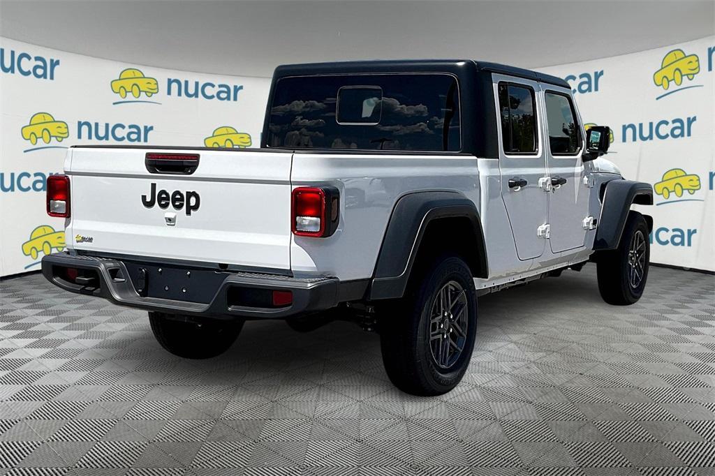 new 2025 Jeep Gladiator car, priced at $39,716