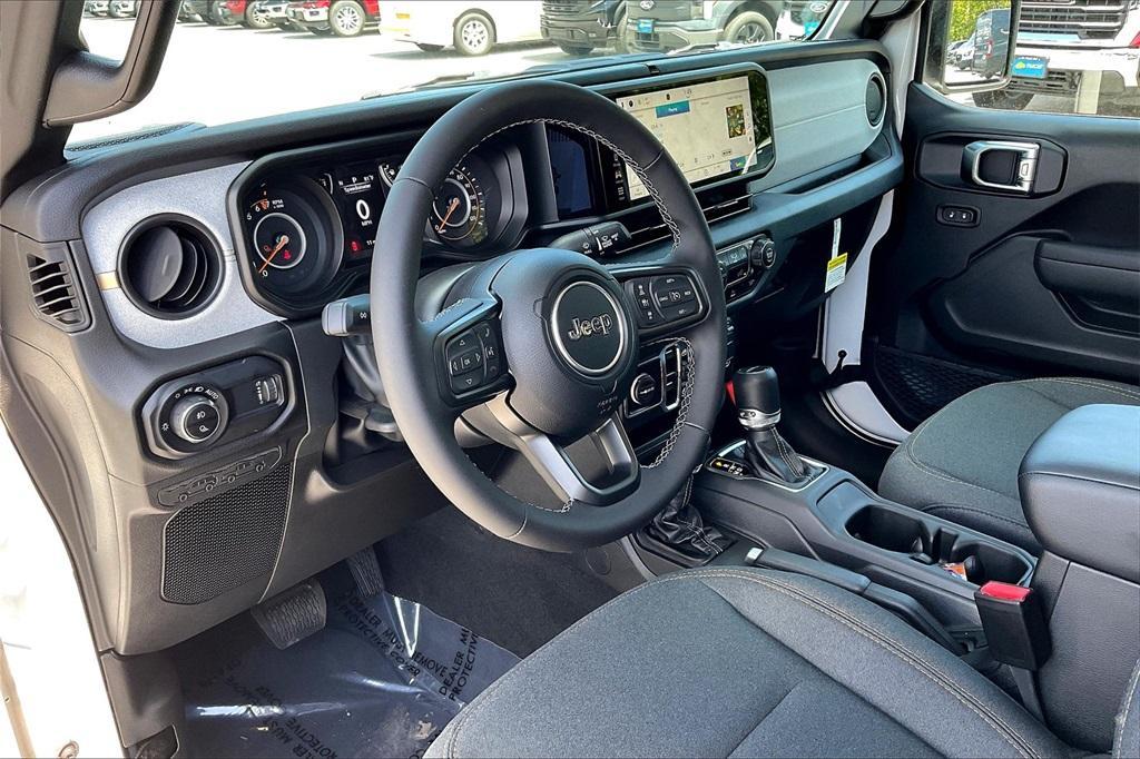 new 2025 Jeep Gladiator car, priced at $39,716