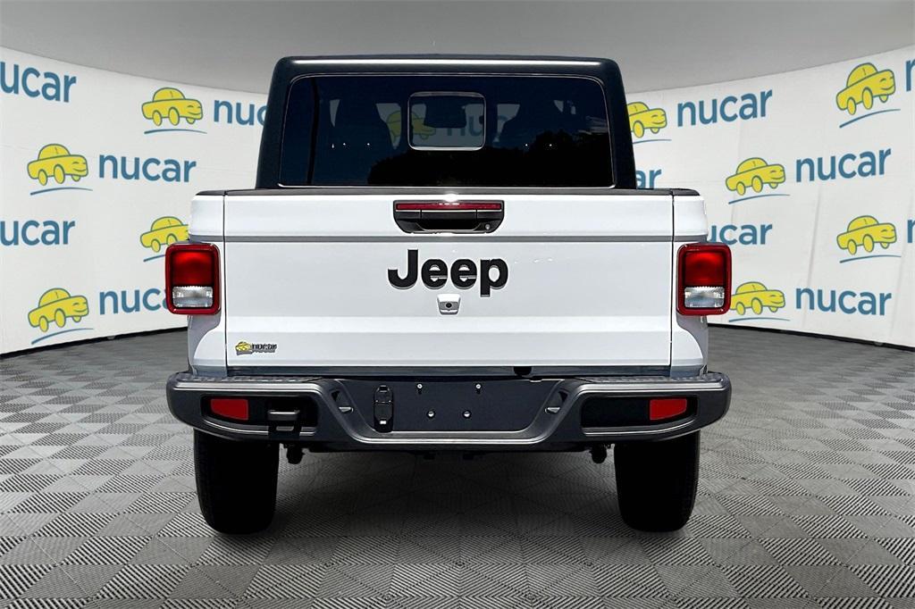 new 2025 Jeep Gladiator car, priced at $39,716