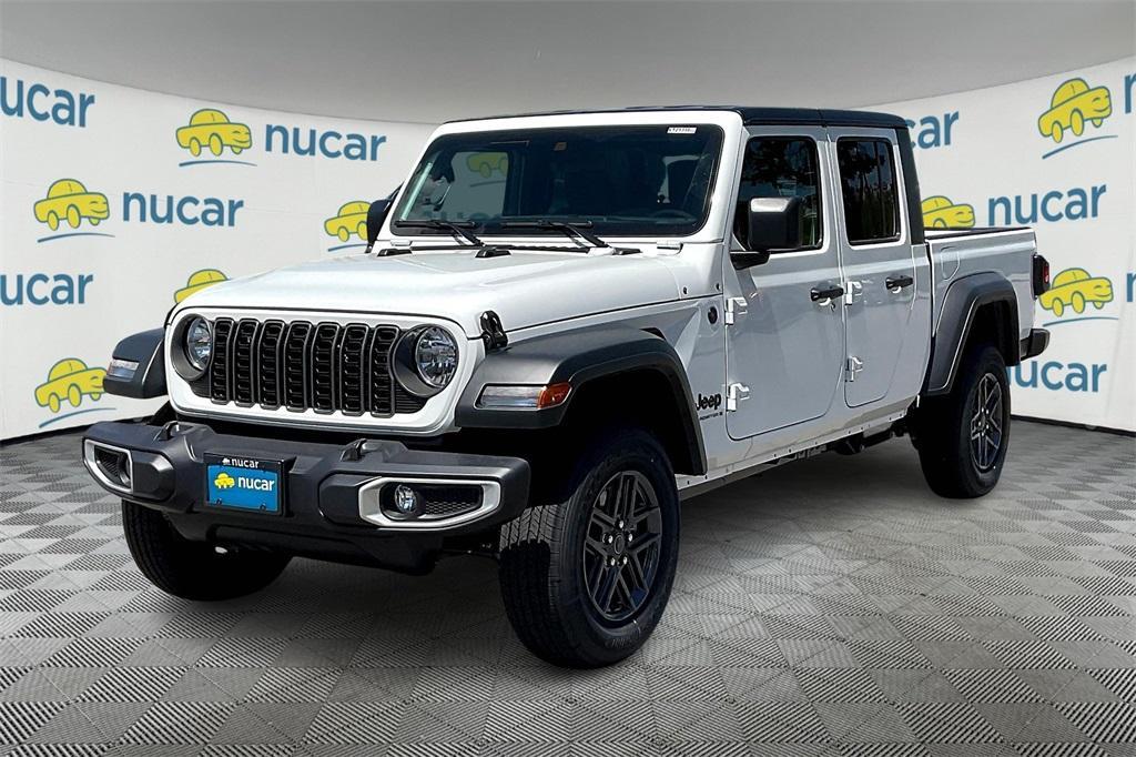 new 2025 Jeep Gladiator car, priced at $39,716