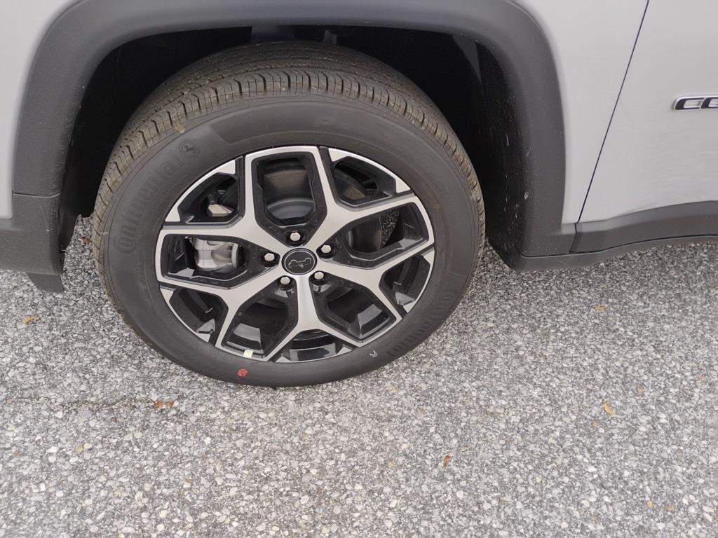 new 2025 Jeep Compass car, priced at $30,406