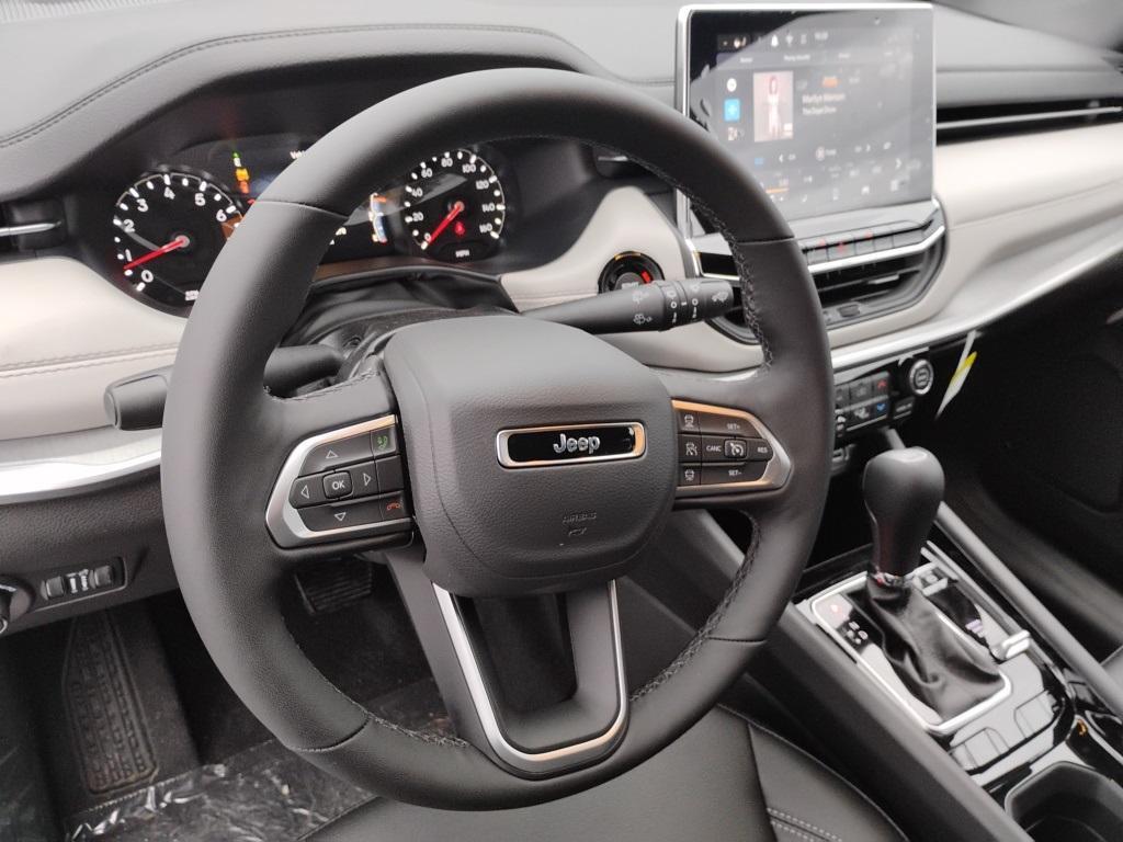 new 2025 Jeep Compass car, priced at $30,406