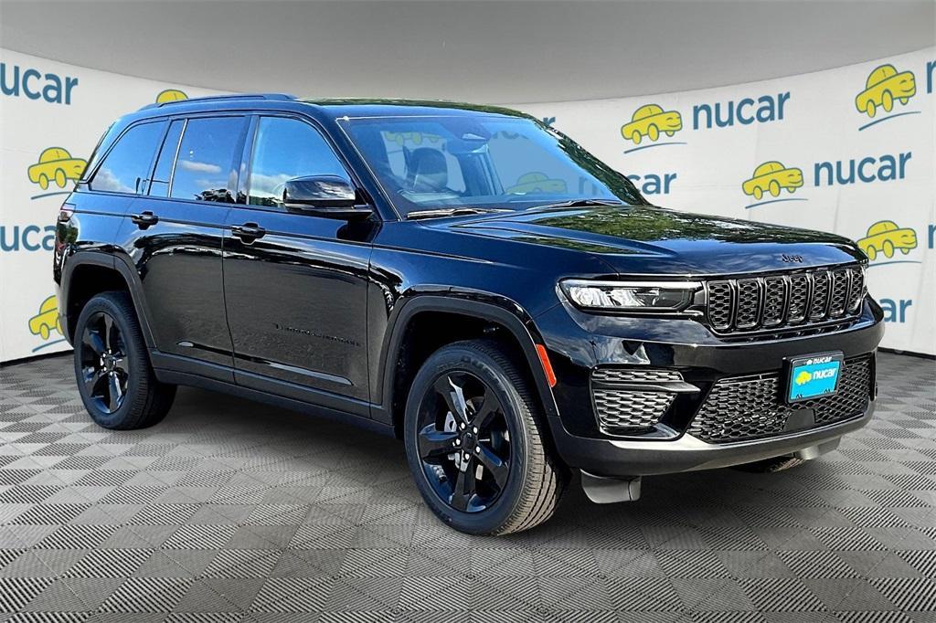 new 2025 Jeep Grand Cherokee car, priced at $41,252