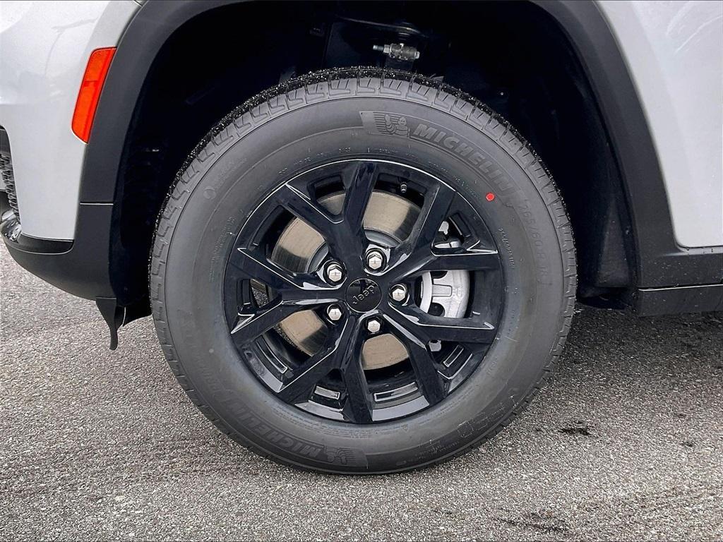 new 2025 Jeep Grand Cherokee L car, priced at $44,226