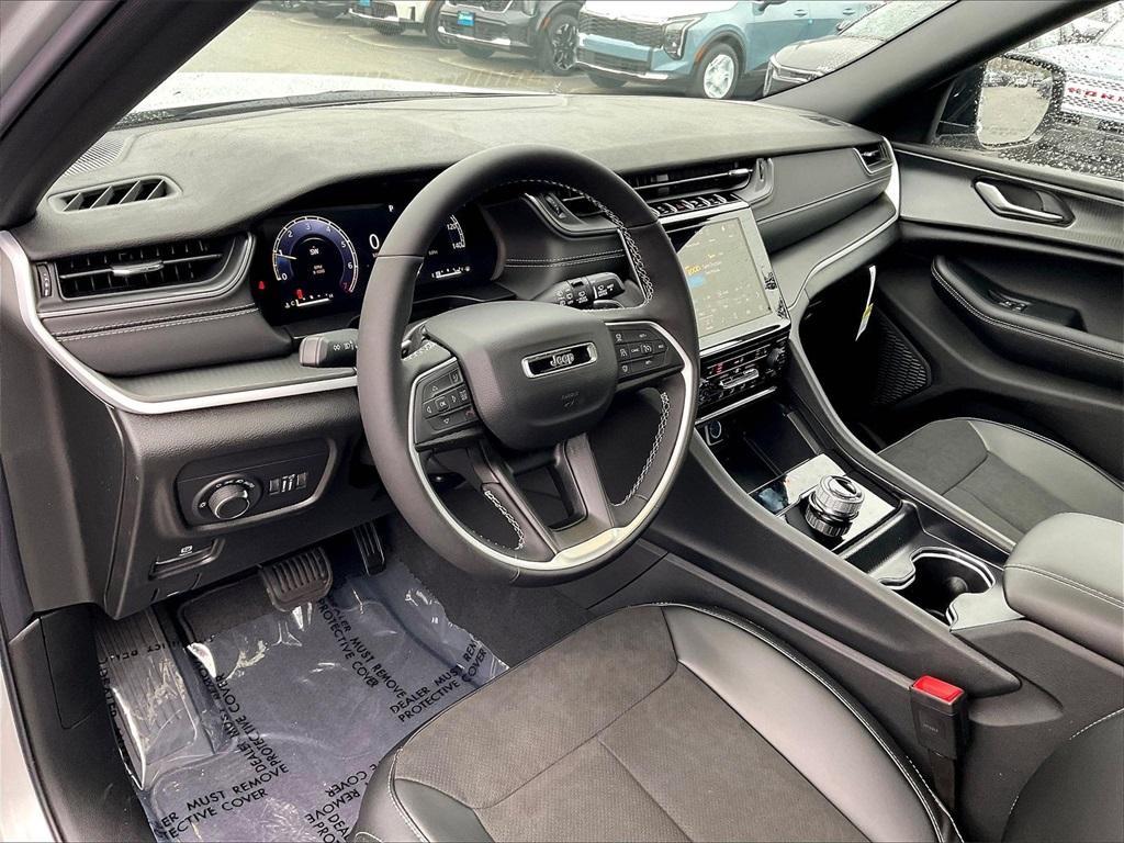 new 2025 Jeep Grand Cherokee L car, priced at $44,226