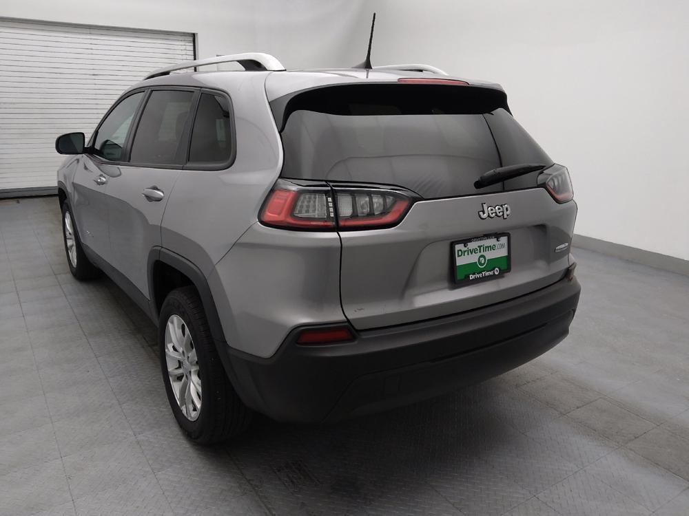 used 2021 Jeep Cherokee car, priced at $18,095
