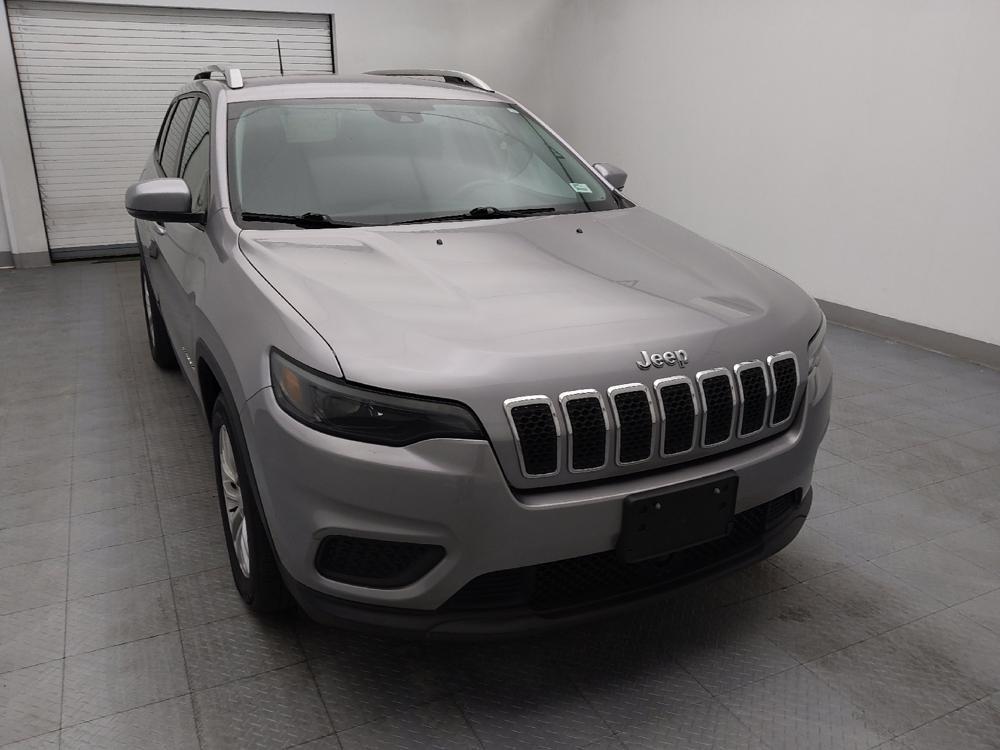 used 2021 Jeep Cherokee car, priced at $18,095